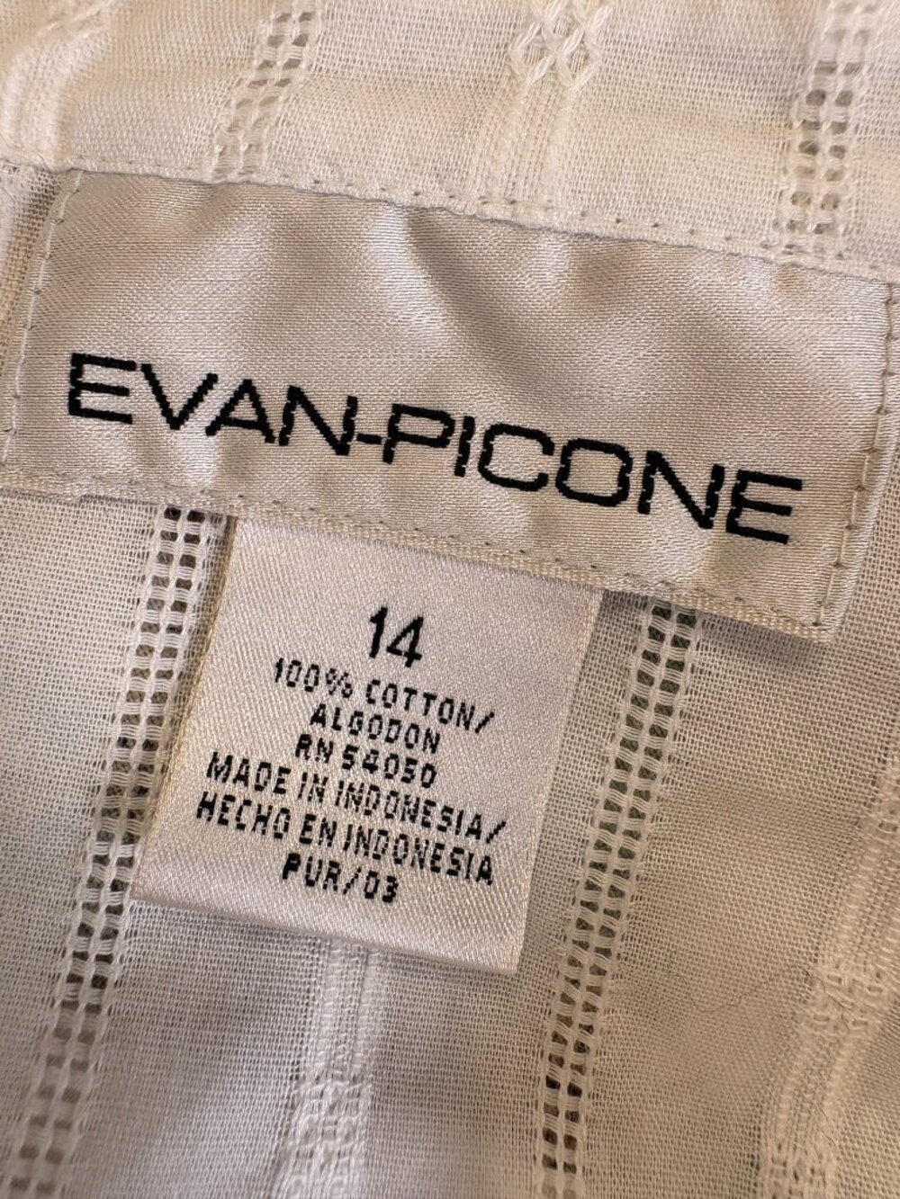 Vintage Evan-Picone White Cotton Button Front Ruffle Blouse Romantic Size 14 - Picture 6 of 7